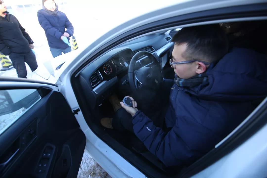 80196864cecf4d21a2bcb1486e879b9b